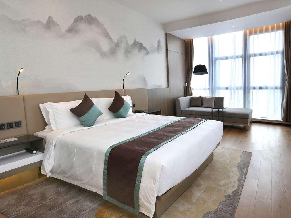 Novotel Deqing Zimmer foto