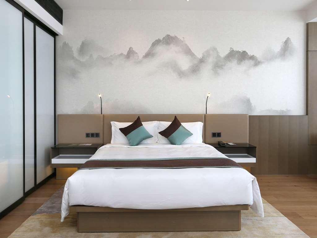 Novotel Deqing Zimmer foto