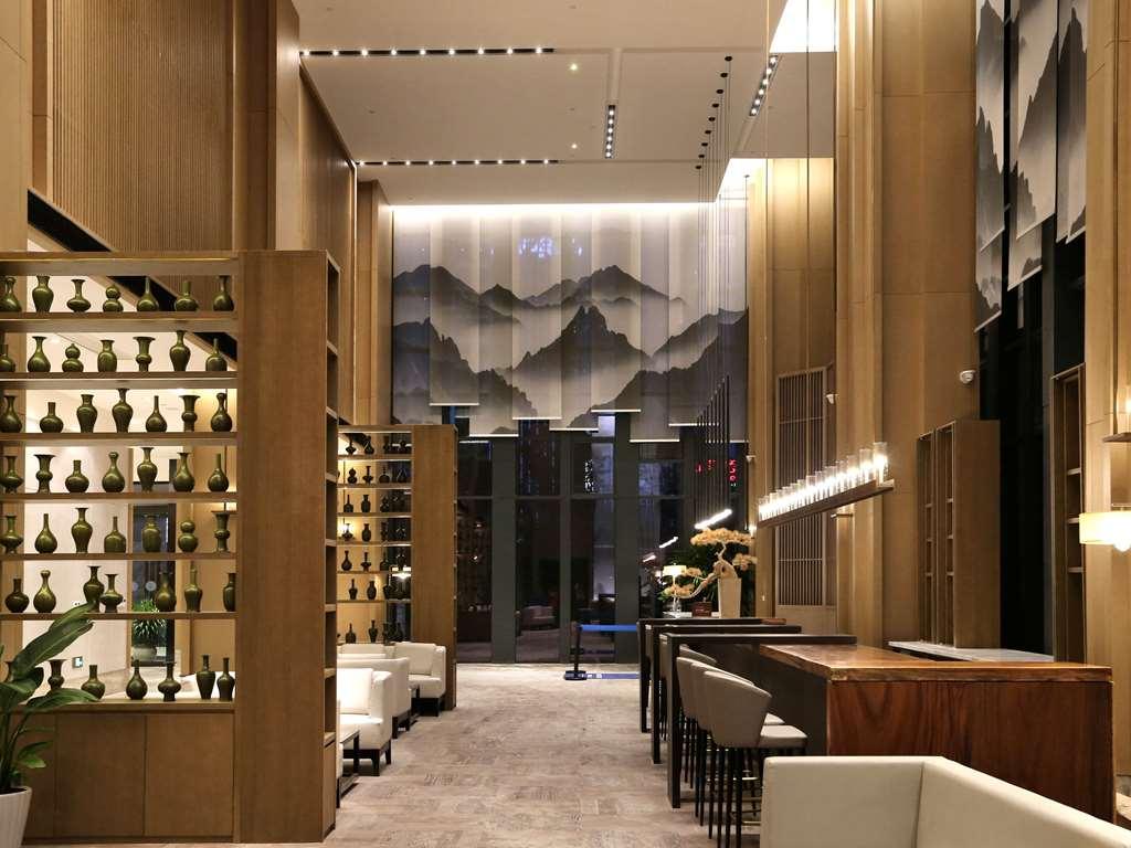 Novotel Deqing Restaurant foto